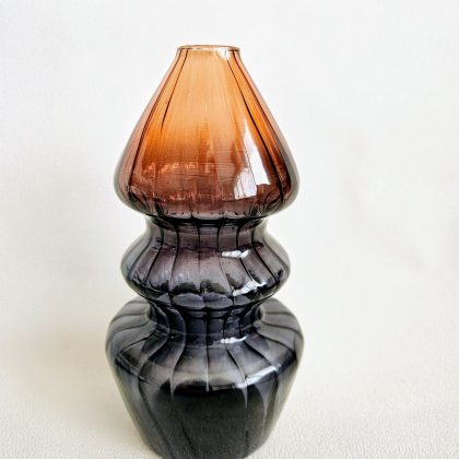 Petit vase en verre teinté WAVE -AMBRE ET GRIS