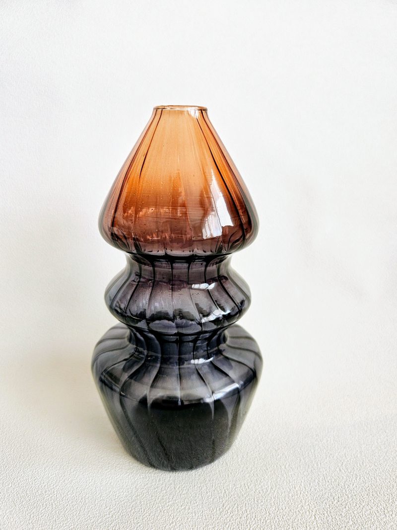 Petit vase en verre teinté WAVE -AMBRE ET GRIS