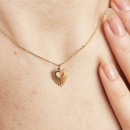 Collier avec pendentif cœur SHANY