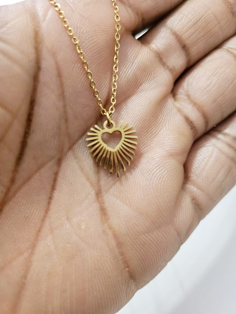 Collier avec pendentif cœur SHANY – Image 2