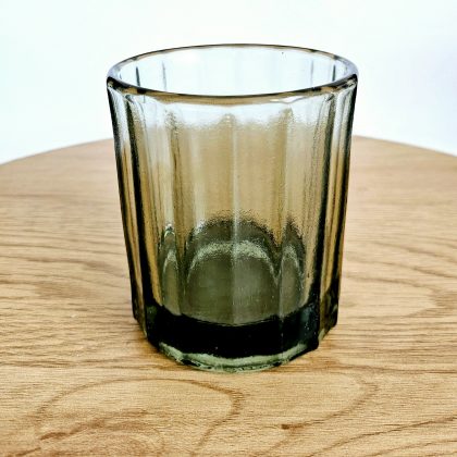 Gobelet en verre recyclé 25 cl REED - VERT FUMé