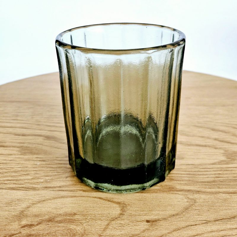 Gobelet en verre recyclé 25 cl REED - VERT FUMé