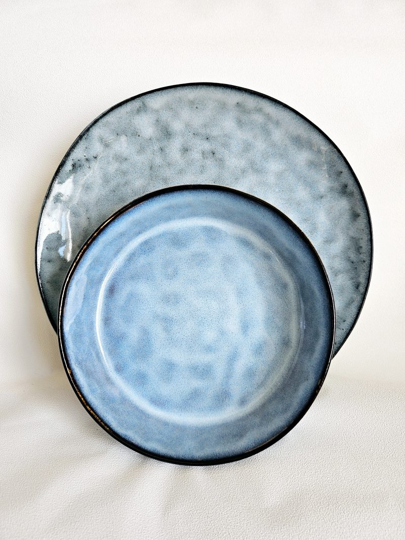 Grande assiette plate en grès ARONAL - BLEU CIEL – Image 3