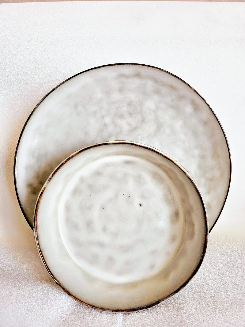 Grande assiette plate en grès BORAL - BEIGE CLAIR – Image 4