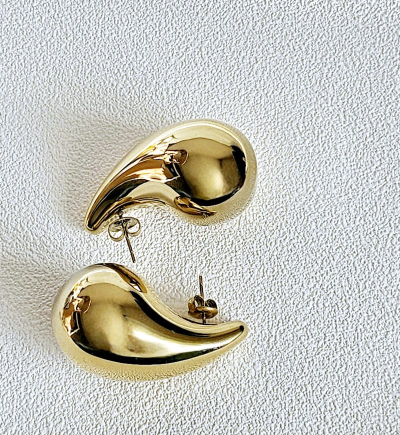 Boucles d'oreilles goutte bombée ISAE