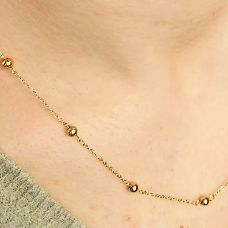 Collier minimaliste à perles LEA – Image 2